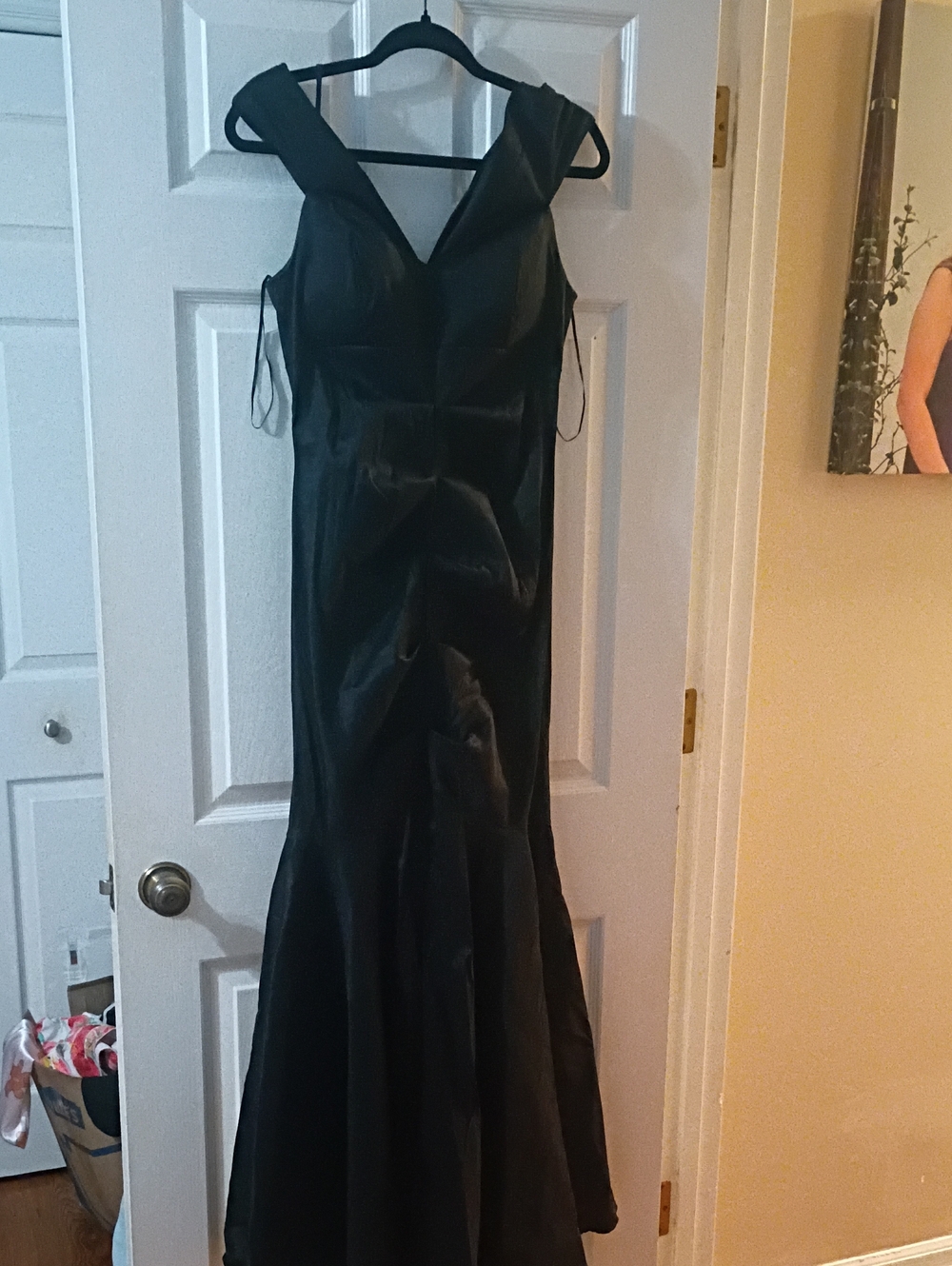 Elegant Black Satin Evening Gown - Classic Formal Dress Size 10 Ptp 15,"
